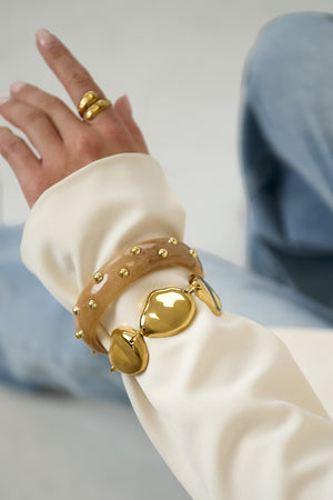 Statement armband